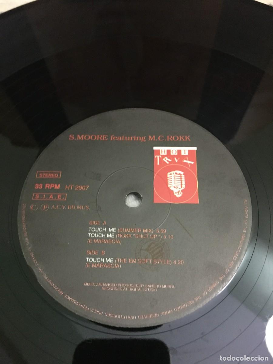 Discos de vinilo: S Moore Featuring M.C. ROKK* &lrm;&ndash; Touch Me (II Time) - Foto 4