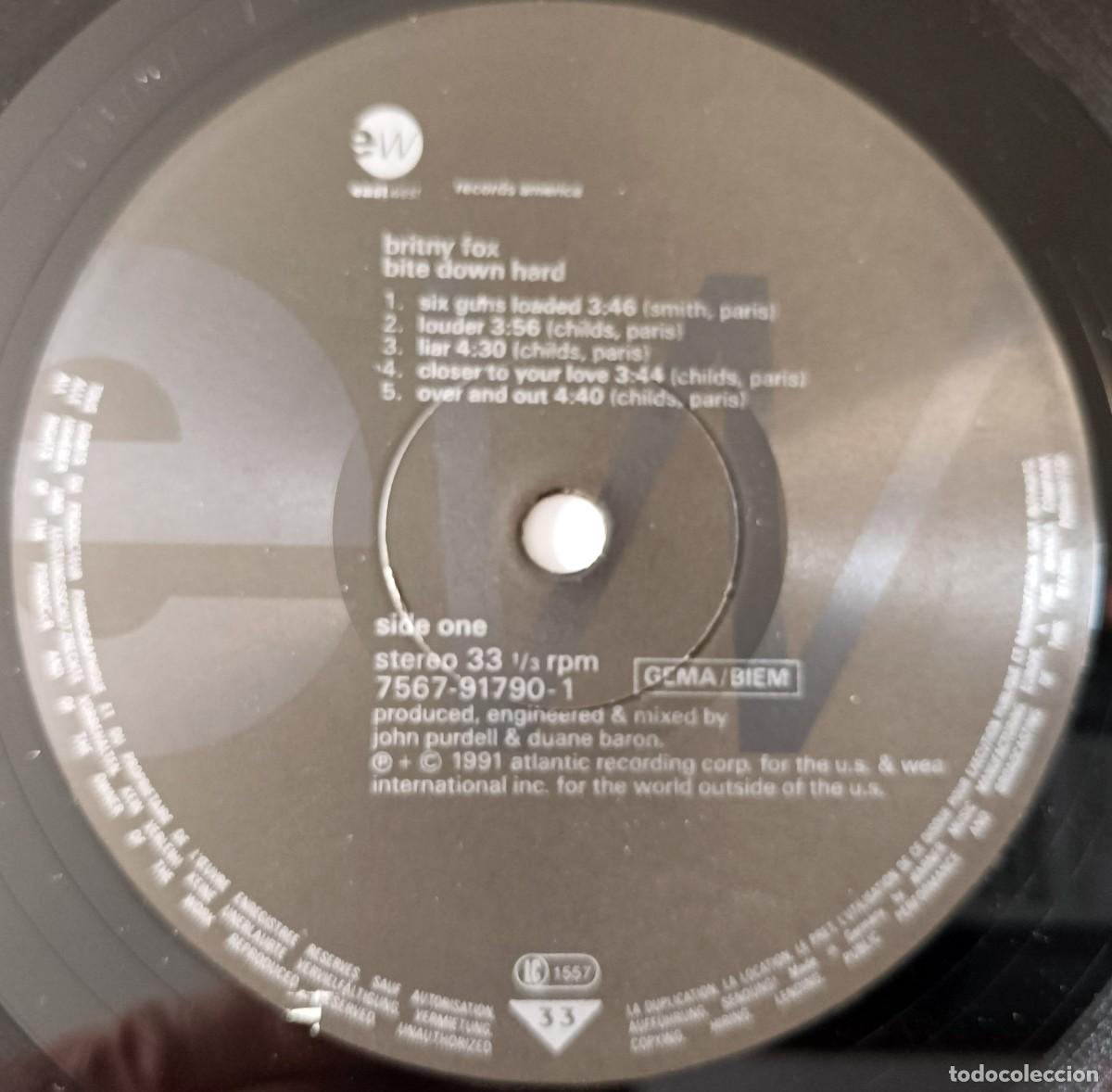 Discos de vinilo: LP BRITNY FOX - BITE DOWN HARD - Foto 6