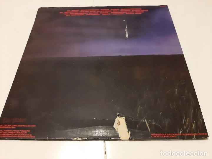 Discos de vinilo: RAVEN -THE DEVILS CARRION- (1985) 2 X LP DISCO VINILO - Foto 3
