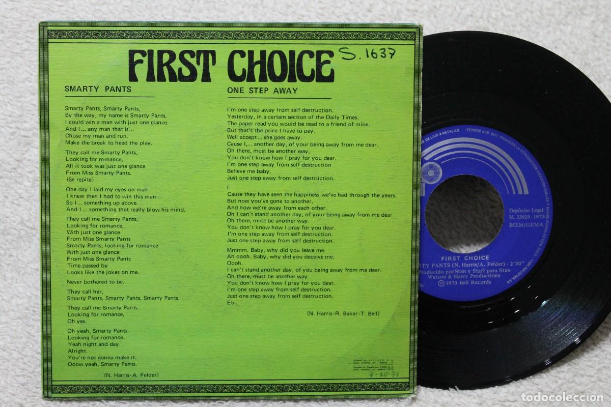 Discos de vinilo: FIRST CHOICE SMARTY PANTS/ONE STEP AWAY SINGLE MADE IN SPAIN 1973 - Foto 2