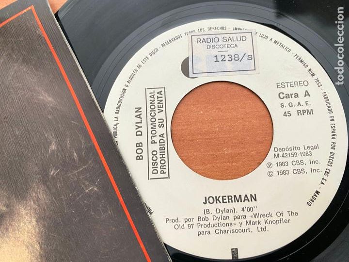 Discos de vinilo: BOB DYLAN (JOKERMAN) SINGLE ESPA&Ntilde;A 1983 PROMO (EPI1) - Foto 2