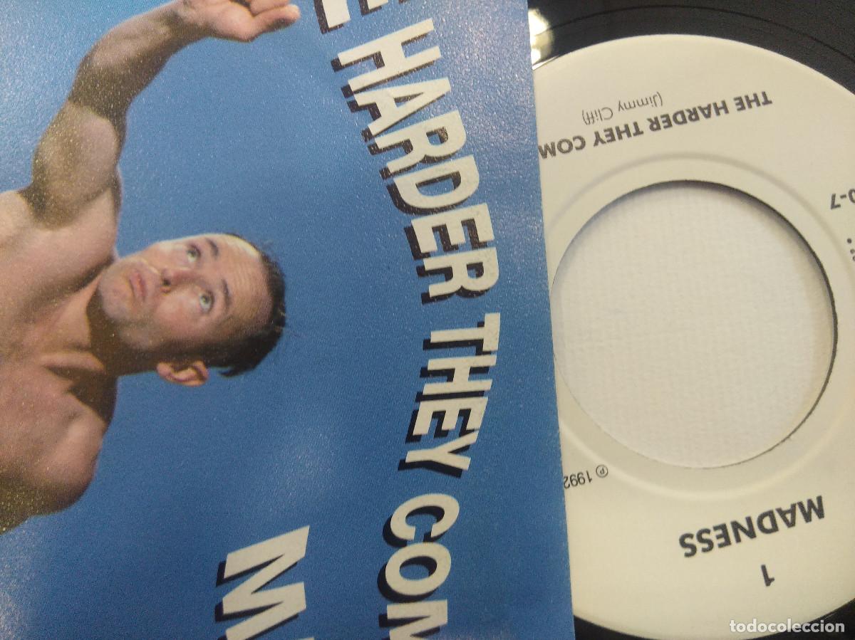 Discos de vinilo: MADNESS/THE HARDER THEY COME/SINGLE. - Foto 2