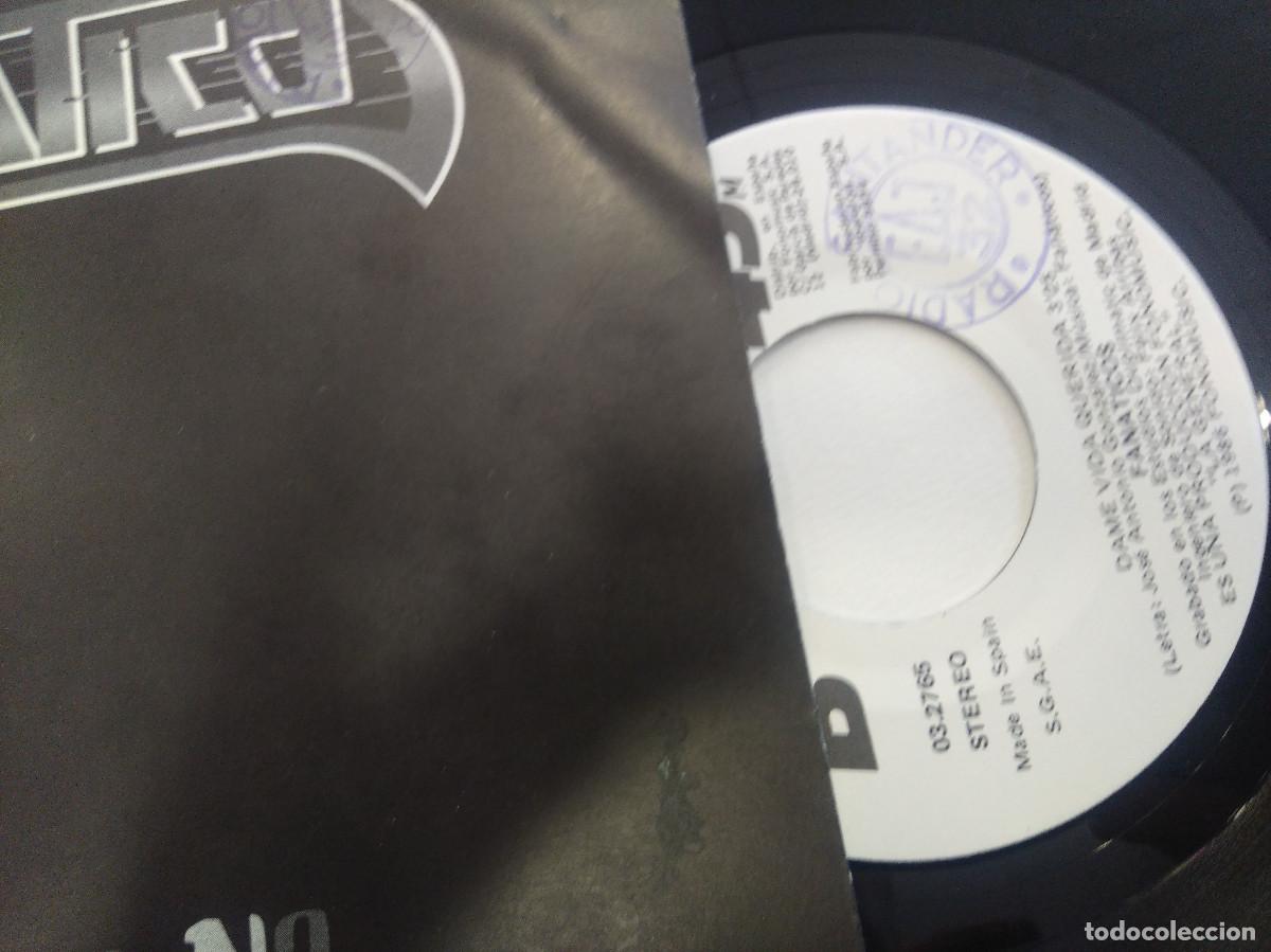 Discos de vinilo: FANATICOS/QUIERO VIVIR/SINGLE. - Foto 2