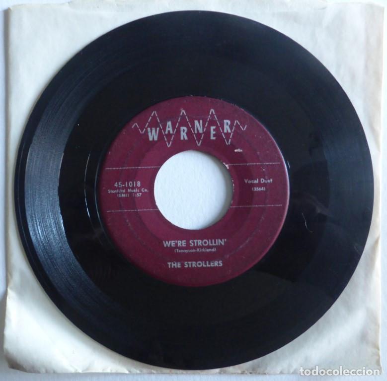 Discos de vinilo: The Strollers. Crowded Classroom/ Were Strollin. Warner, USA 1958 single - Foto 1