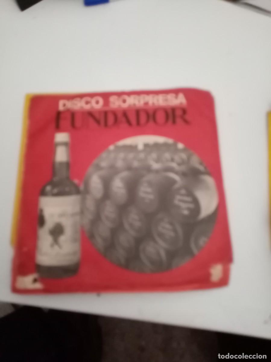 Discos de vinilo: DISCO SORPRESA FUNDADOR. EXITOS 67 . MB3 - Foto 1