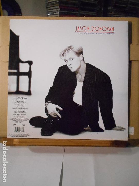Discos de vinilo: JASON DONOVAN - BETWEEN THE LINES - LP - Foto 2