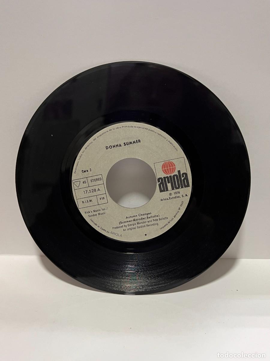 Discos de vinilo: SINGLE - DONNA SUMMER - SPRING REPRISE - AUTUMN CHANGES - ARIOLA - 1976 - Foto 2