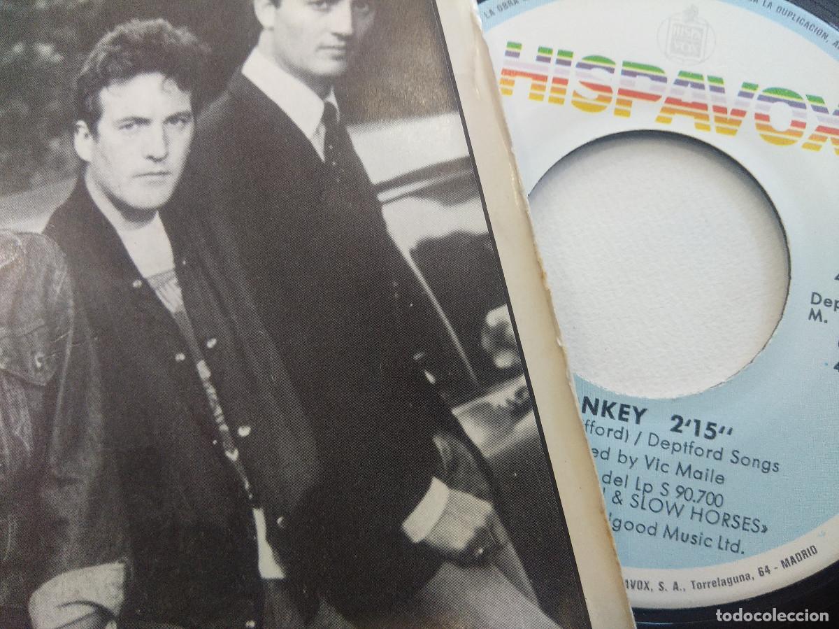 Discos de vinilo: DR.FEELGOOD/MONKEY/SINGLE. - Foto 2