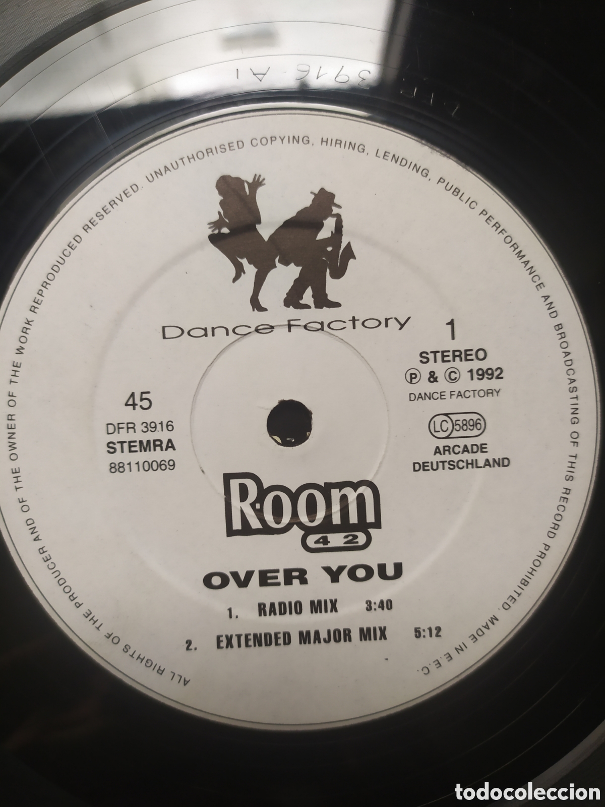 Discos de vinilo: Maxi single Room 42.&nbsp;Over You - Foto 3