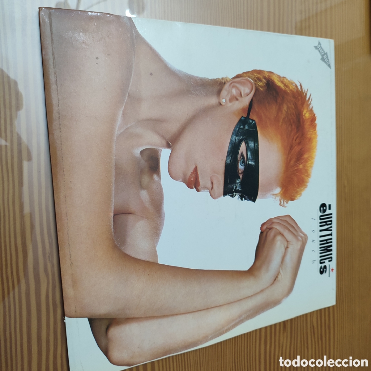 Discos de vinilo: Disco vinilo LP de Eurythmics &rdquo; Touch &rdquo; ,primera edicion espa&ntilde;ola de 1983 - Foto 1