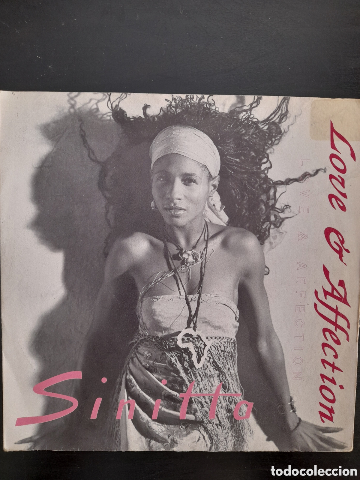 Discos de vinilo: Sinitta &ndash; Love & Affection. 1990, Espa&ntilde;a. 7&rdquo; Single - Foto 1