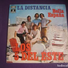 Discos de vinilo: LOS 5 DEL ESTE ‎– LA DISTANCIA - SG EMI 1974 - VERANO POP, POCO USO