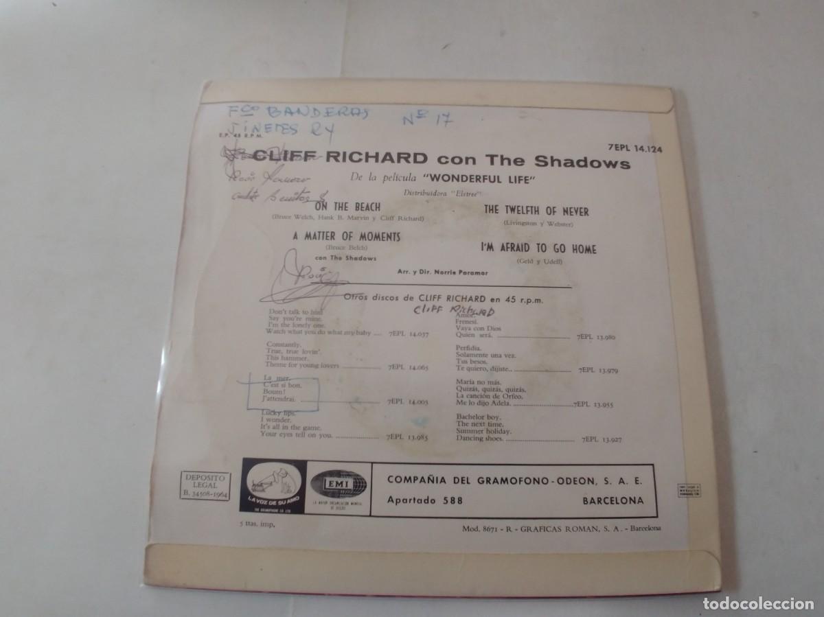 Discos de vinilo: CLIFF RICHARD-EP ON THE BEACH +3 - Foto 2