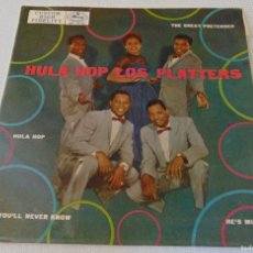 Discos de vinilo: THE PLATTERS - HULA HOP - THE GREAT PRETENDER - YOU'LL NEVER KNOW - HE'S MINE - EP ESPAÑOL DE 1959
