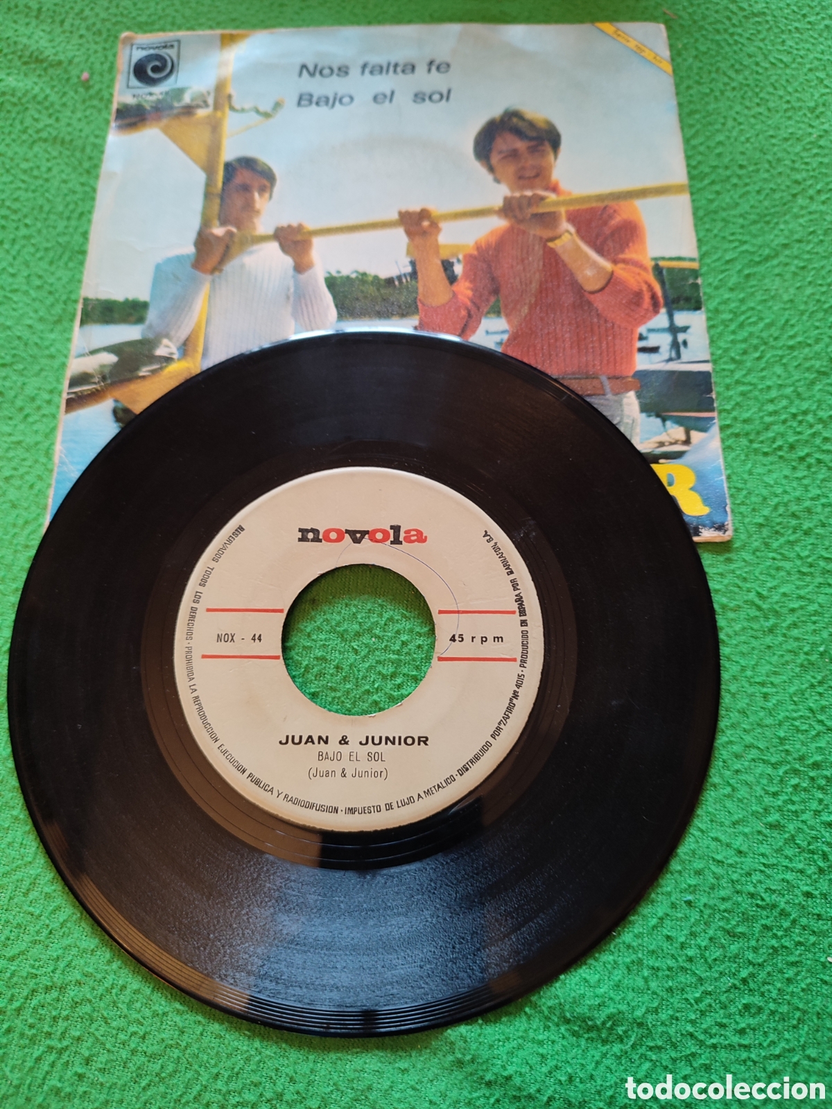 Discos de vinilo: Juan & Junior - Bajo el sol - Foto 2