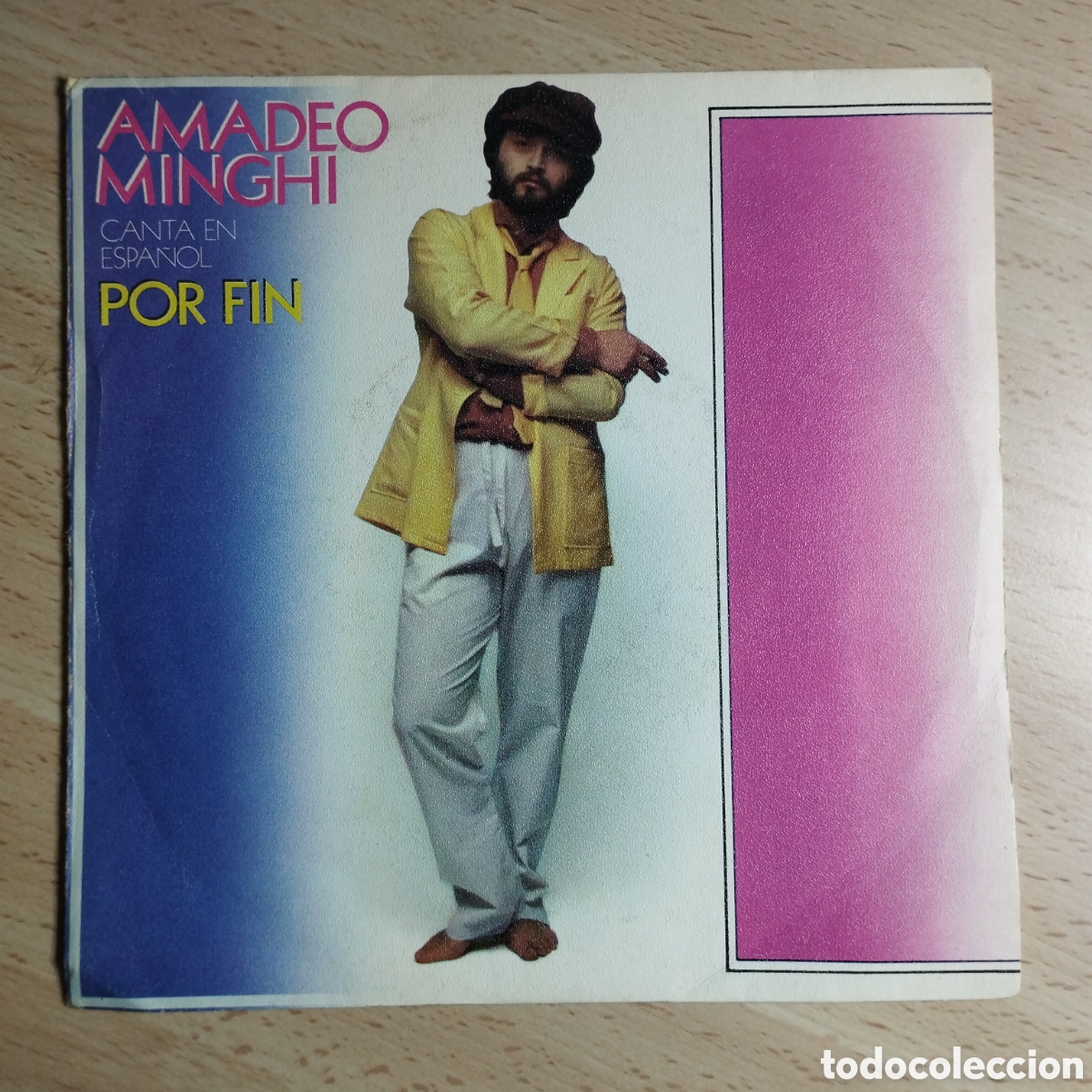 Disques de vinyle: Single 7&rdquo; Amadeo Minghi 1979 en espa&ntilde;ol. por fin + Antes de que haya un rumor.