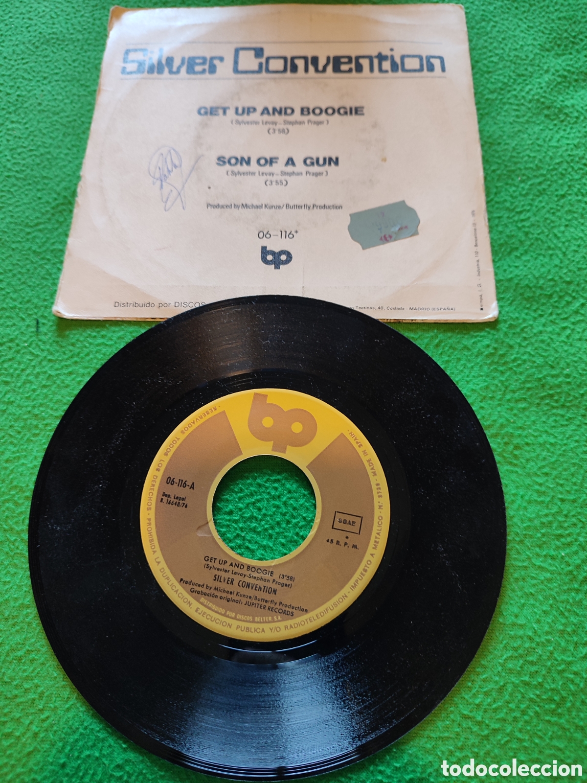 Discos de vinilo: Silver convention - Get Up and boogie - Foto 2