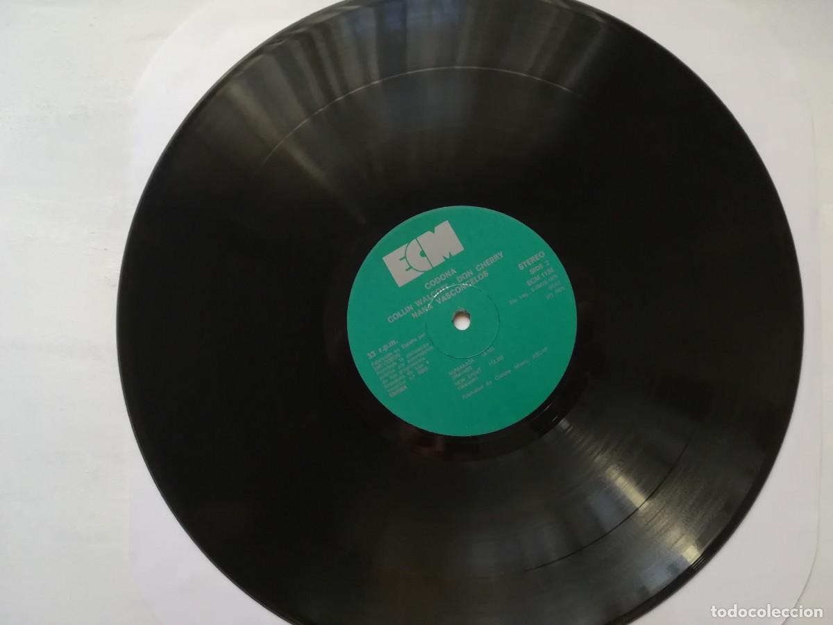Discos de vinilo: Codona. Collin Walcott, Don Cherry, Nana Vasconcelos. LP - Foto 4