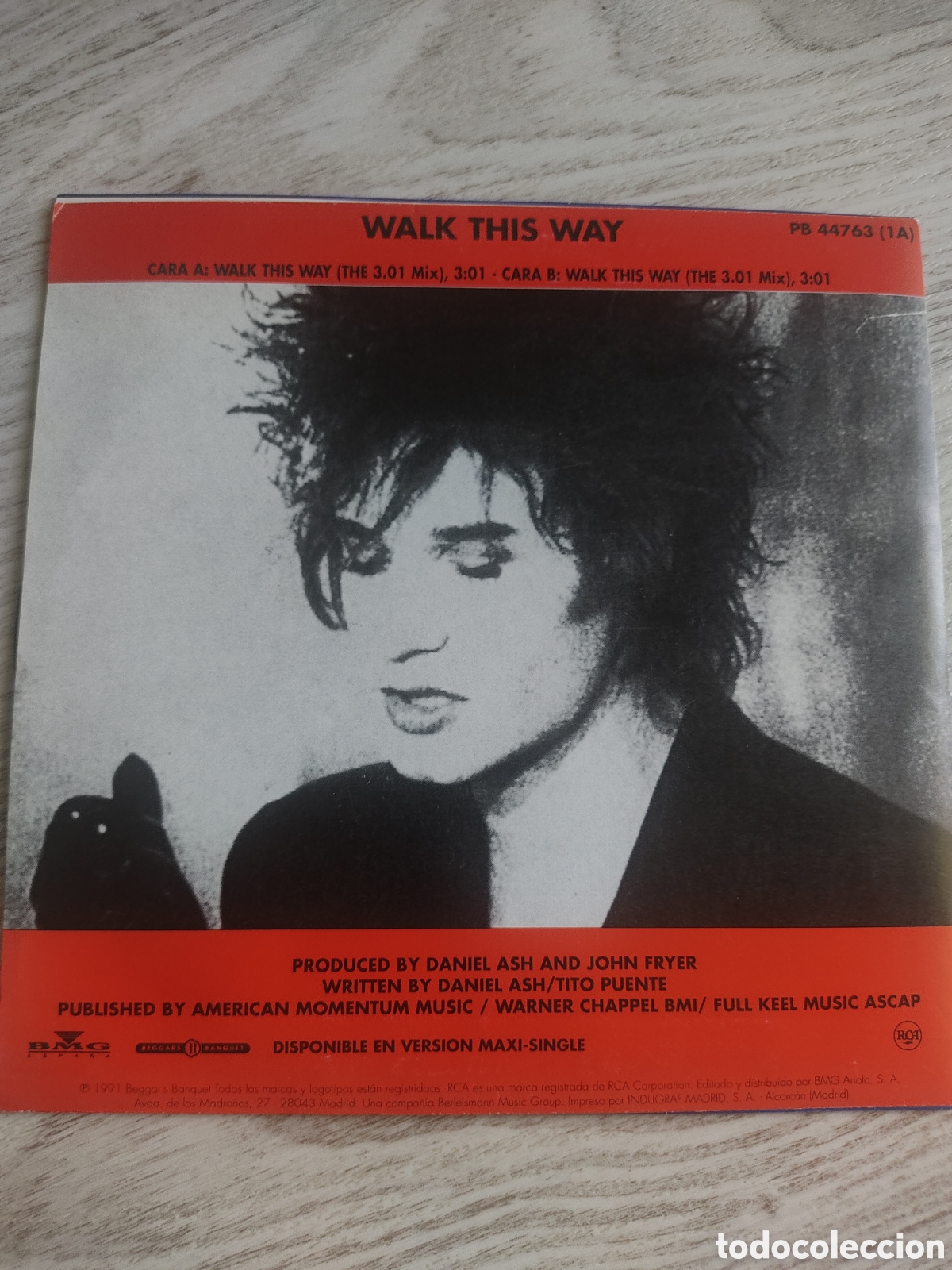Discos de vinilo: Daniela Ash single 7 Walk this way 1991 - Foto 2
