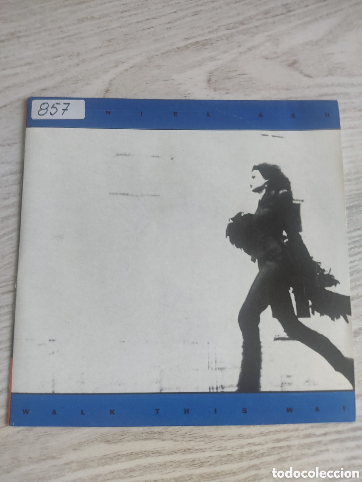 Discos de vinilo: Daniela Ash single 7 Walk this way 1991 - Foto 1