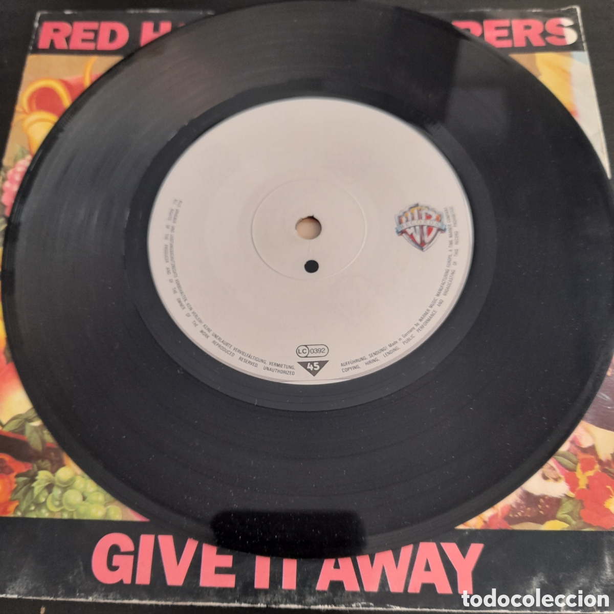 red hot chili peppers – give it away. 1991. eur - Buy Vinyl Singles of  Pop-Rock International since the 90s on todocoleccion
