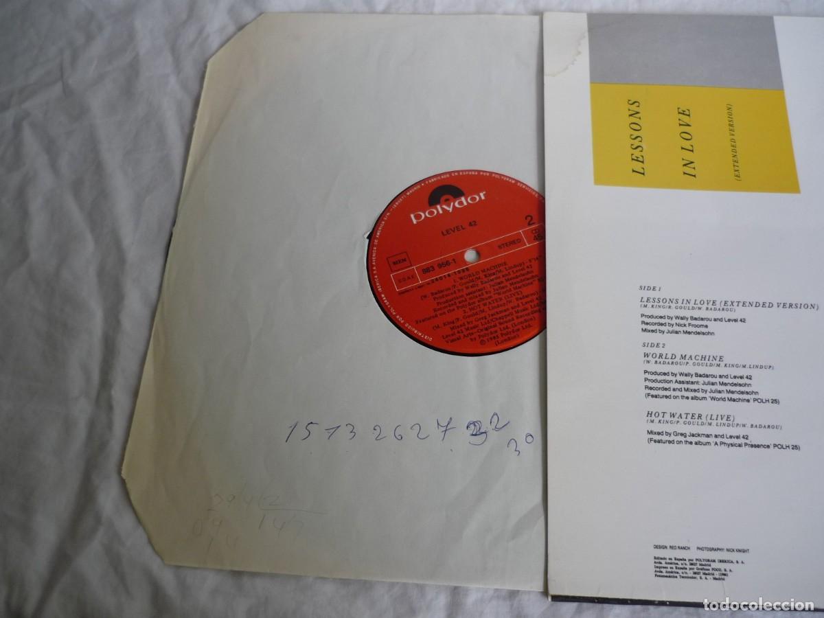 Discos de vinilo: LP vinilo Level 42, Lessons in love, extended versi&oacute;n 1986 - Foto 4