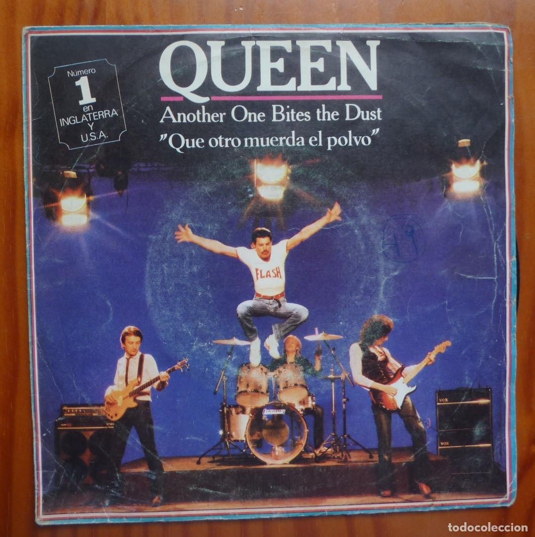 Discos de vinilo: QUEEN / ANOTHER ONE BITES THE DUST / 1980 / SINGLE - Foto 1