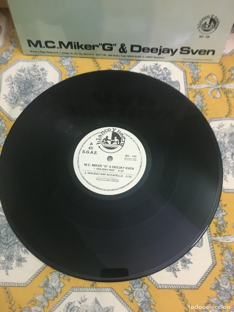 Discos de vinilo: M.C. Miker &rdquo;G&rdquo; & Deejay Sven &lrm;&ndash; Holiday Rap - Foto 2