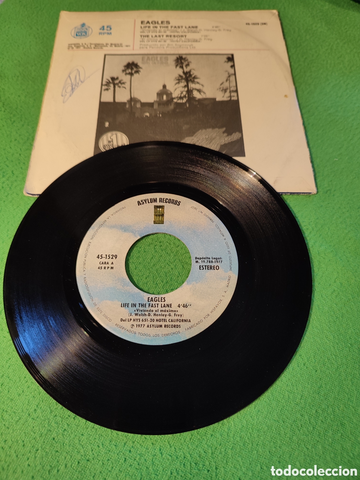 Discos de vinilo: Eagles - Life in the fast lane - Foto 2