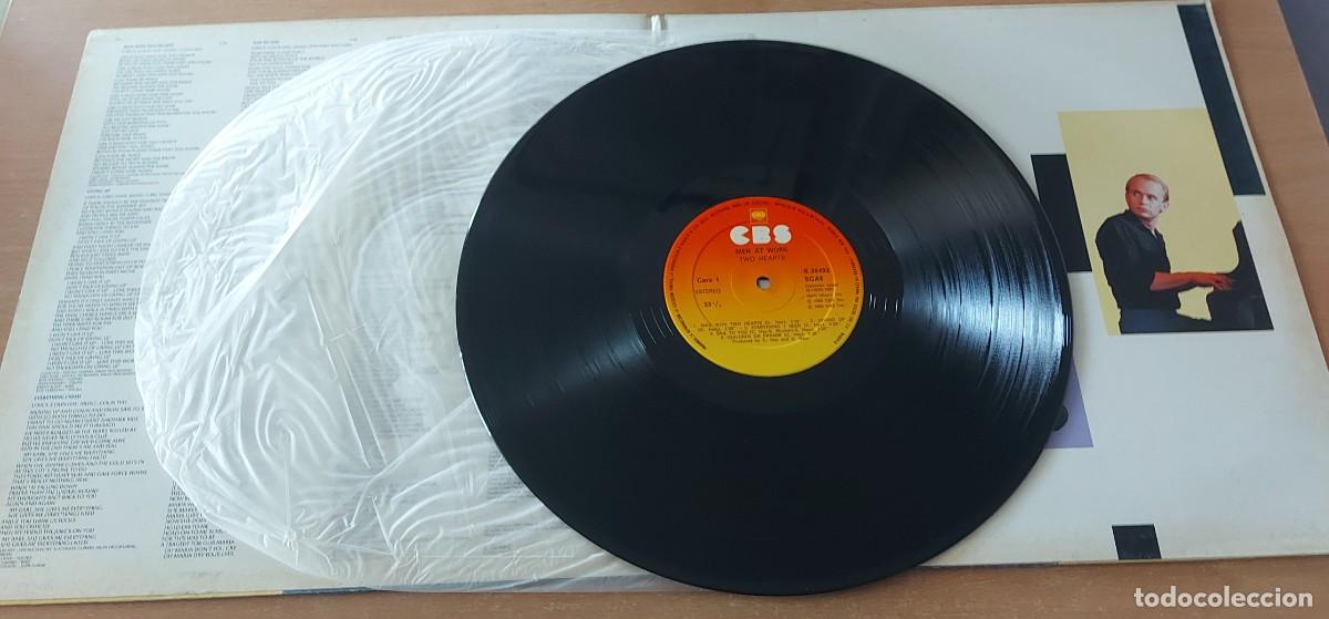 Discos de vinilo: LP MEN AT WORK TWO HEARTS CBS A&Ntilde;O 1985 ESPA&Ntilde;A - Foto 3