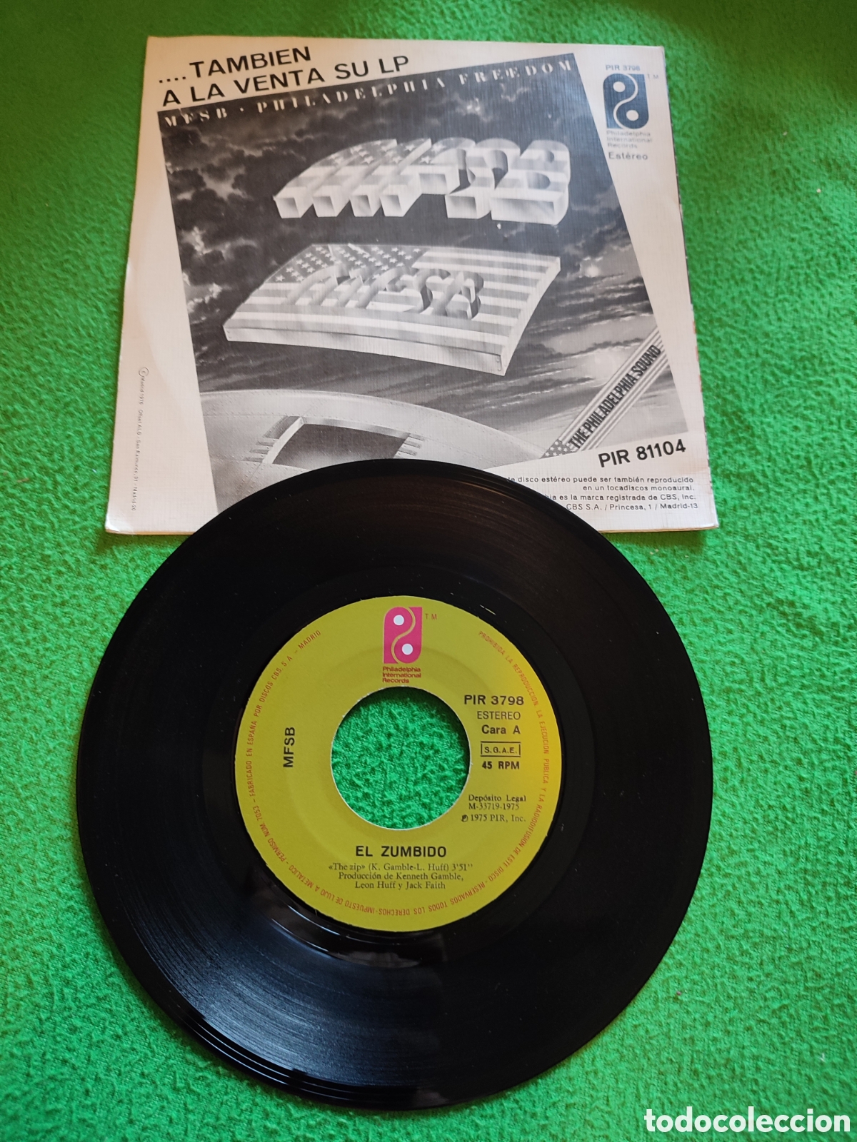 Discos de vinilo: MFSB - El zumbido single vinilo - Foto 2