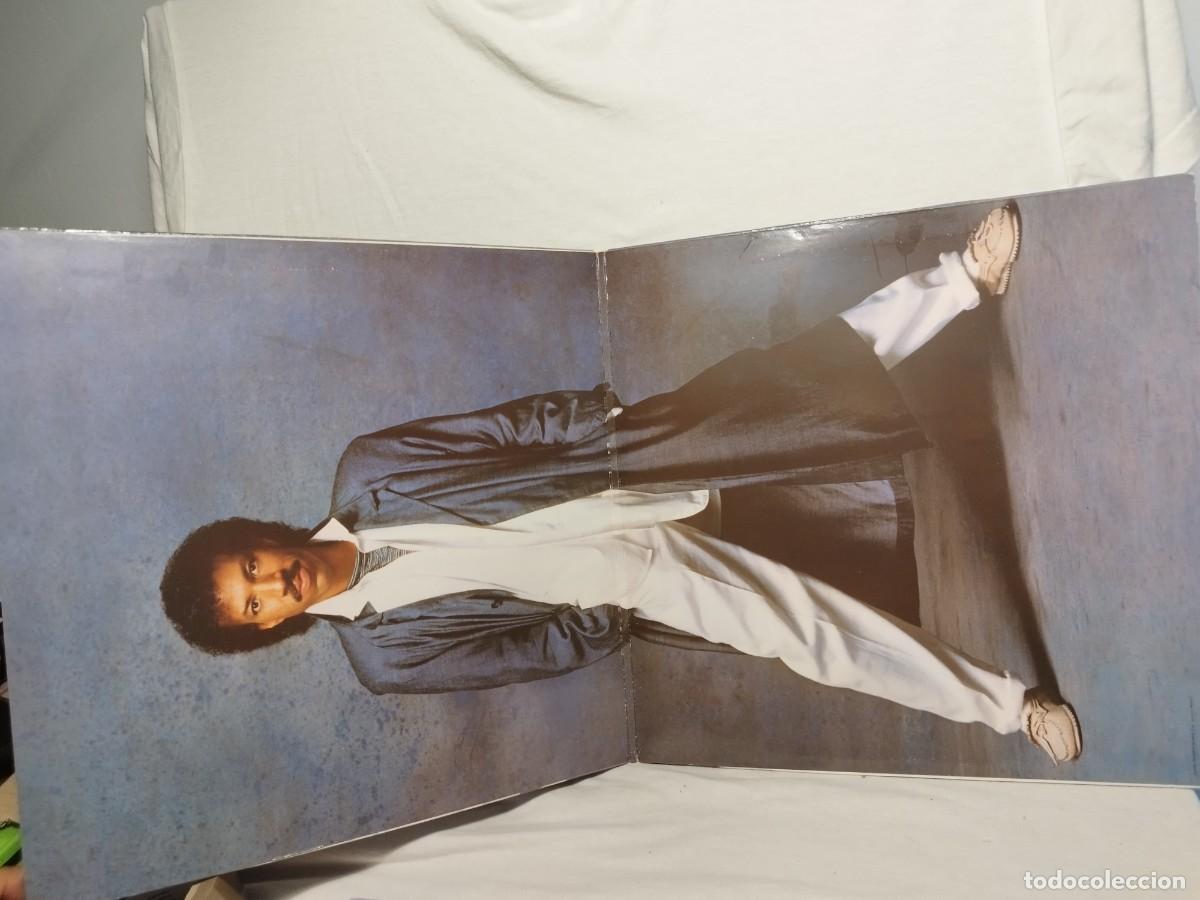 Discos de vinilo: Lionel Richie &ndash; Dancing On The Ceiling - Foto 3