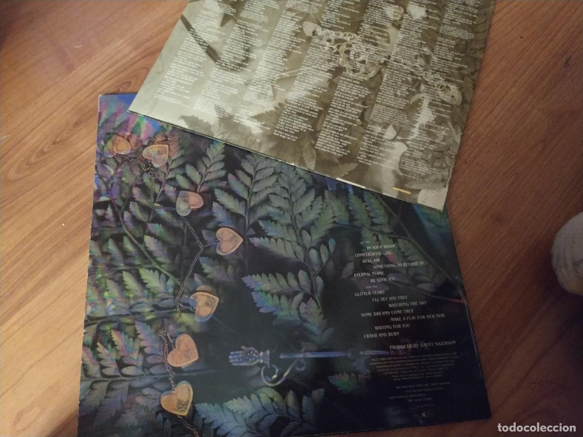 Discos de vinilo: BANGLES lp EVERYTHING con encarte original - Foto 2