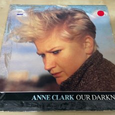 Discos de vinilo: ANNE CLARK - OUR DARKNESS 12” MAXI SINGLE 1984 INK RECORDS UK