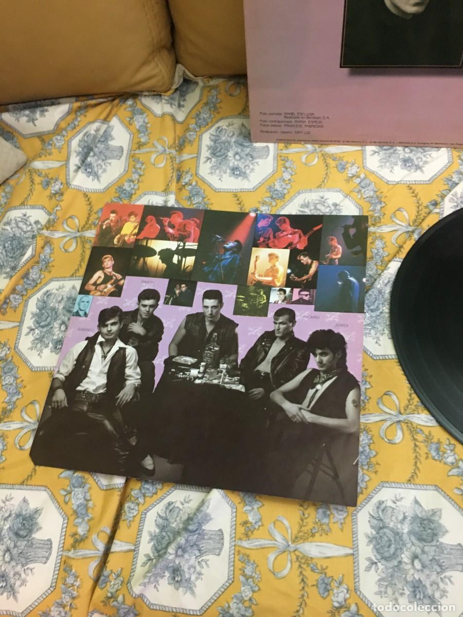 Discos de vinilo: Loquillo Y Trogloditas &lrm;&ndash; La Mafia Del Baile - Foto 3