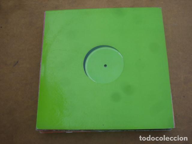 Discos de vinilo: Robbie Rivera The Hum Melody - Foto 2