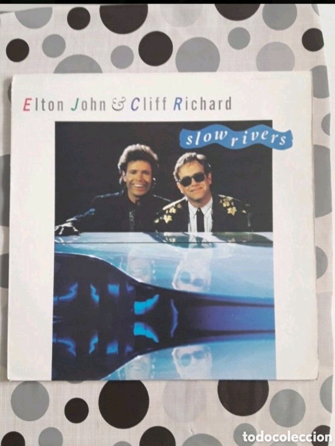 Discos de vinilo: Maxi single Elton John & Cliff Richard. Slow Rivers - Foto 1