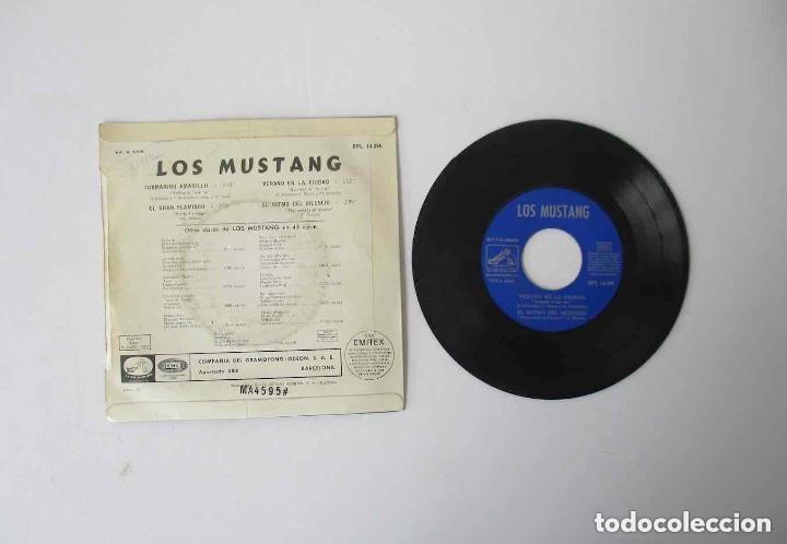 Discos de vinilo: CINCO DISCOS SINGLES DE LOS MUSTANG - Foto 8