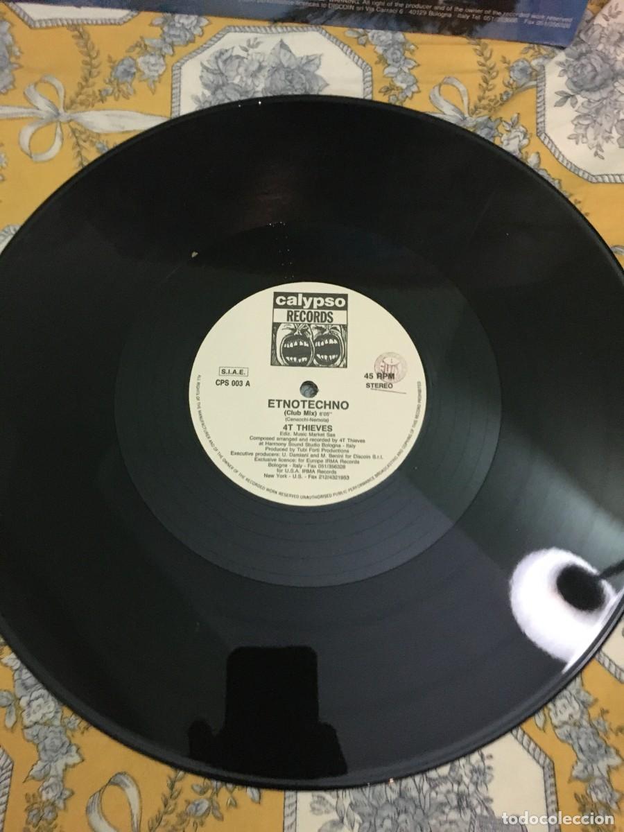 Discos de vinilo: 4T Thieves &lrm;&ndash; Etnotechno - Foto 2