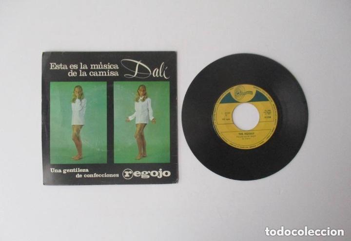 Discos de vinilo: DISCO SINGLE CAMISAS DALI - THE EQUALS - Foto 2