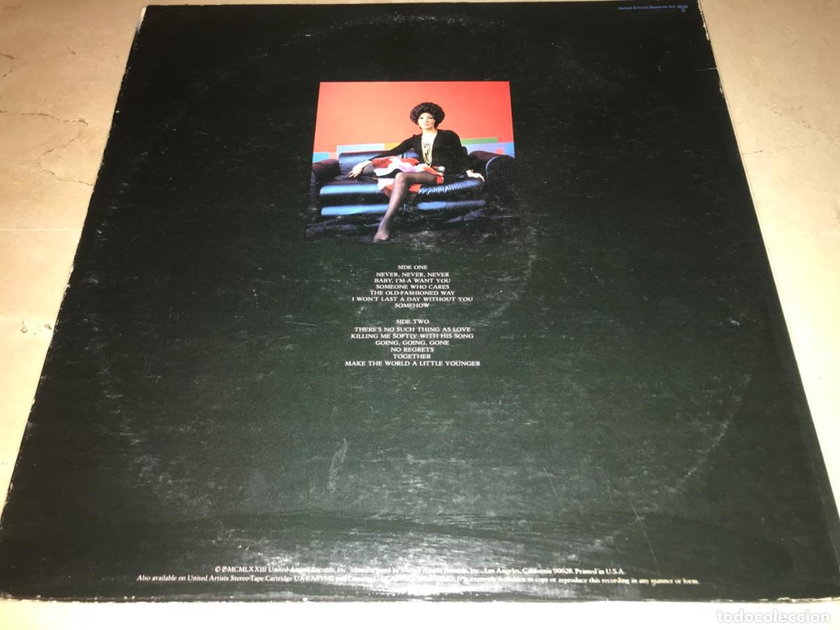 Discos de vinilo: SHIRLEY BASSEY-NEVER NEVER NEVER-GATEFOLD-ORIGINAL USA 1973 - Foto 2