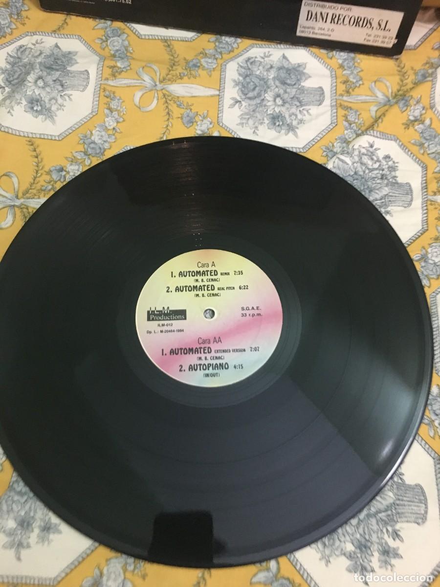 Discos de vinilo: In/Out Featuring Noelia &lrm;&ndash; Automated - Foto 3