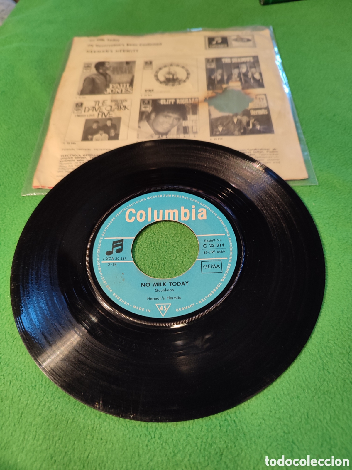 Discos de vinilo: Hermans Hermits - No milk today - Foto 2