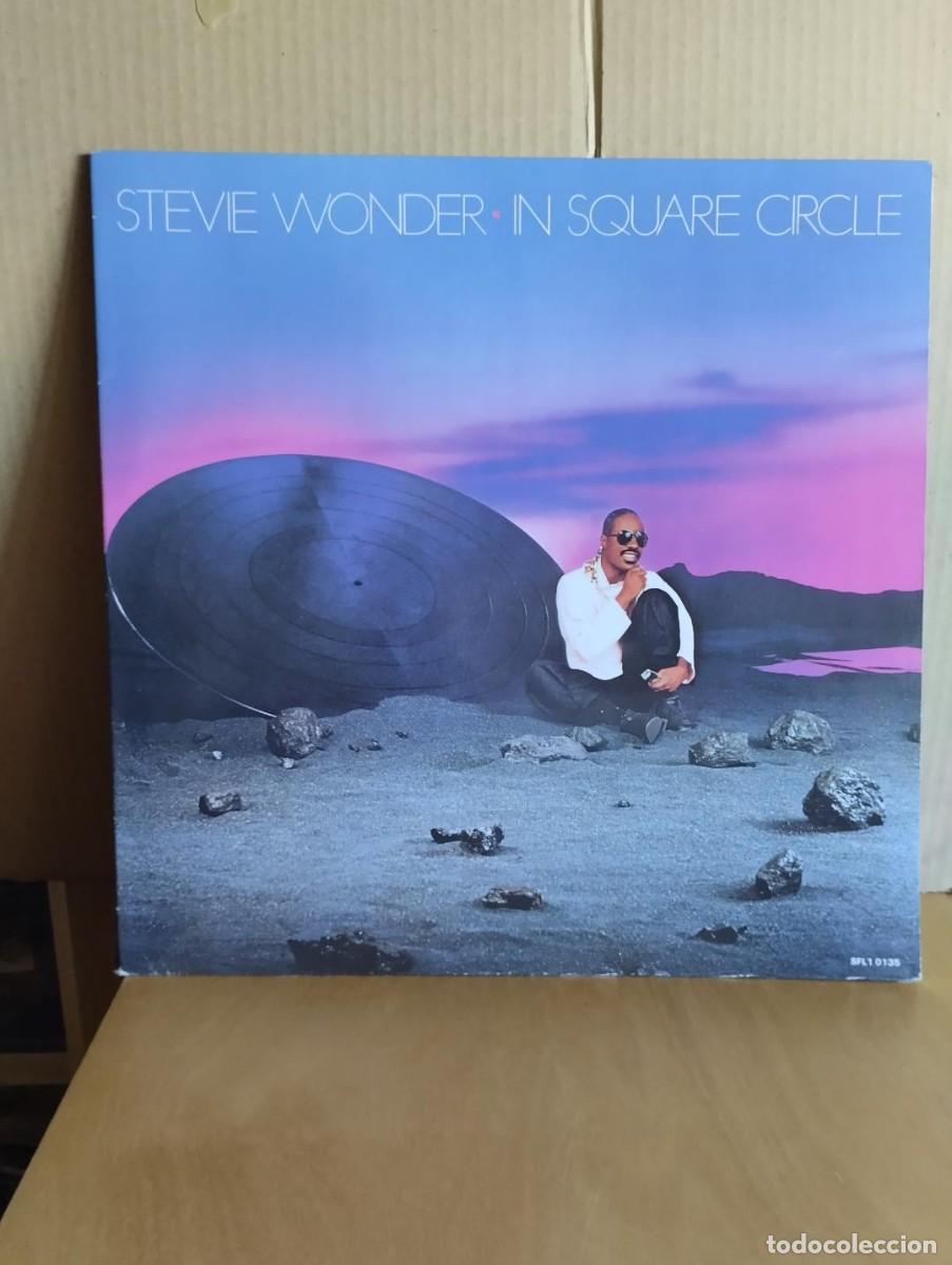 Discos de vinilo: STEVIE WONDER --- IN SQUARE CIRCLE - Foto 1