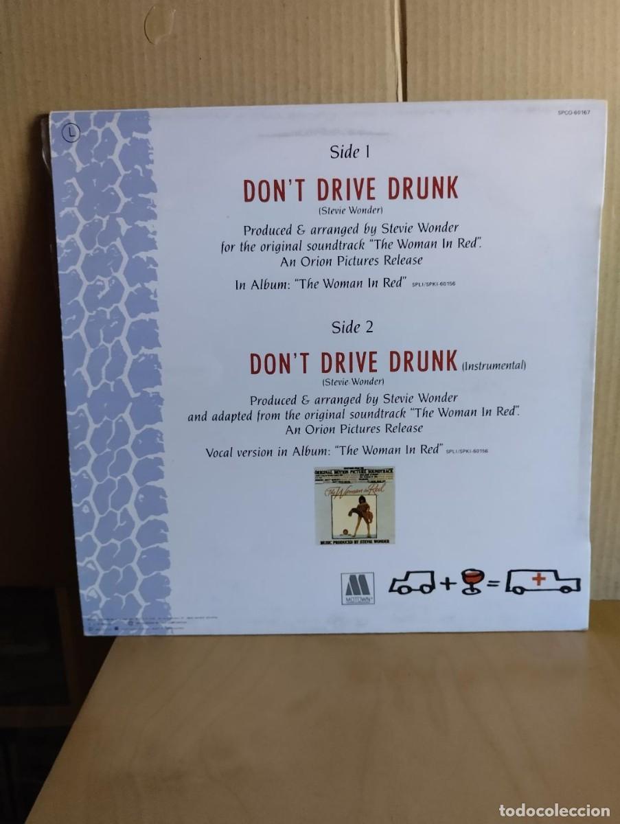 Discos de vinilo: STEVIE WONDER --- DON&acute;T DRIVE DRUNK - MAXI - Foto 2
