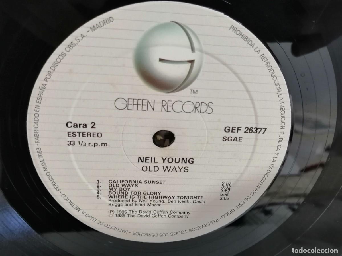 Discos de vinilo: Neil Young - Old Ways - LP - 1985 - Foto 8