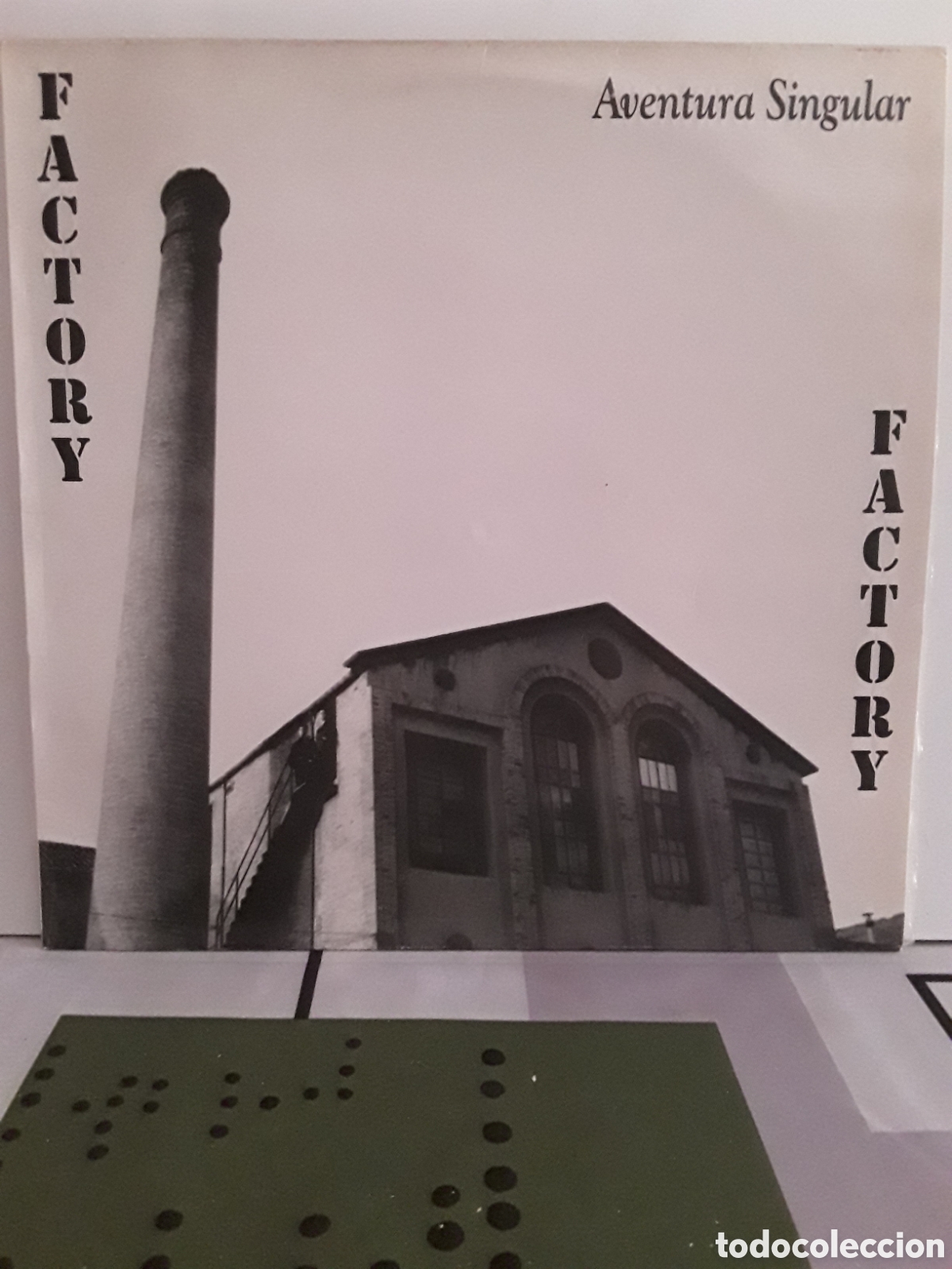 Discos de vinilo: Factory &lrm;&ndash; Aventura Singular - Foto 1