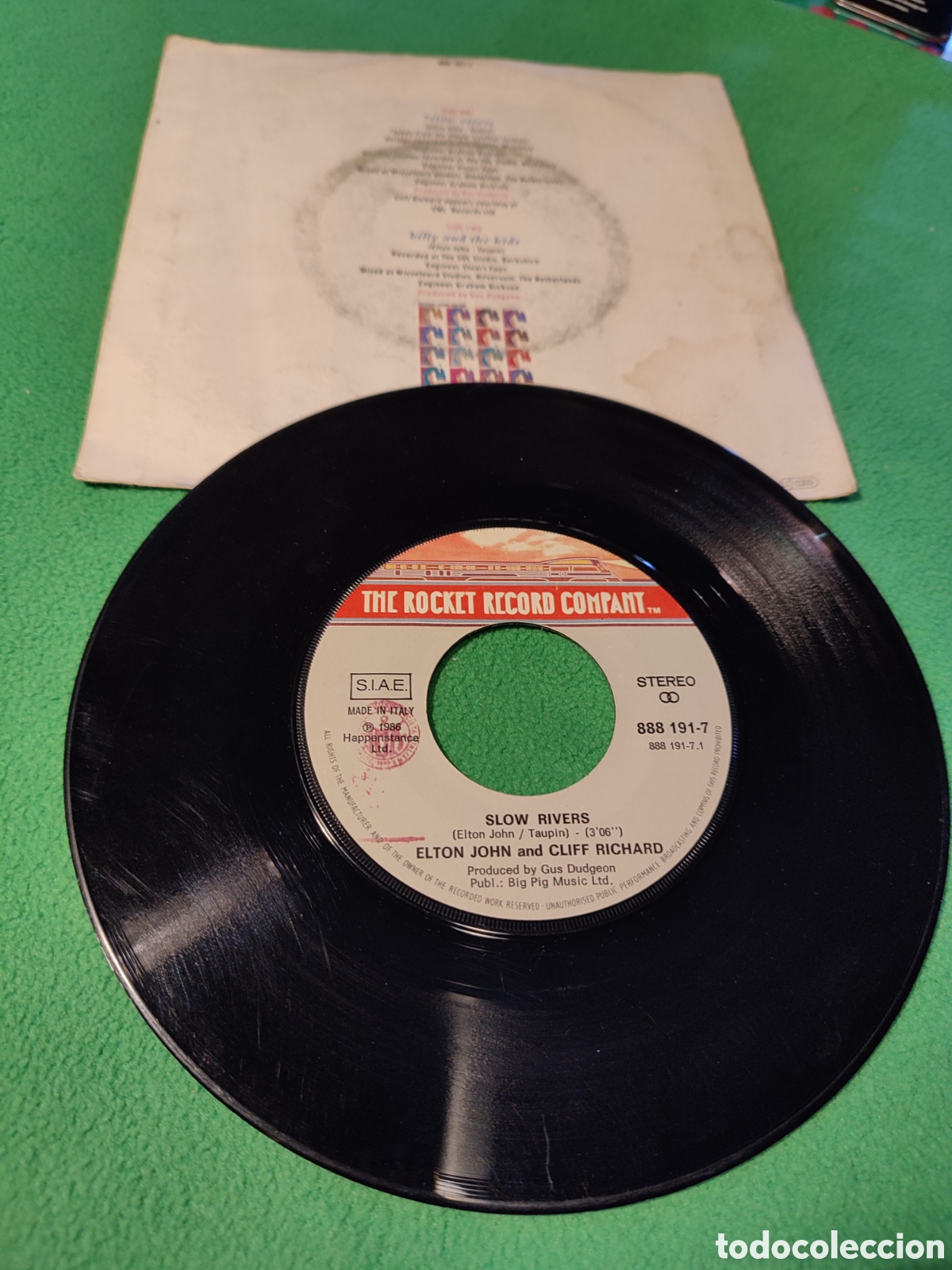 Discos de vinilo: Elton John & Cliff Richard - Slow Rivers - Foto 2