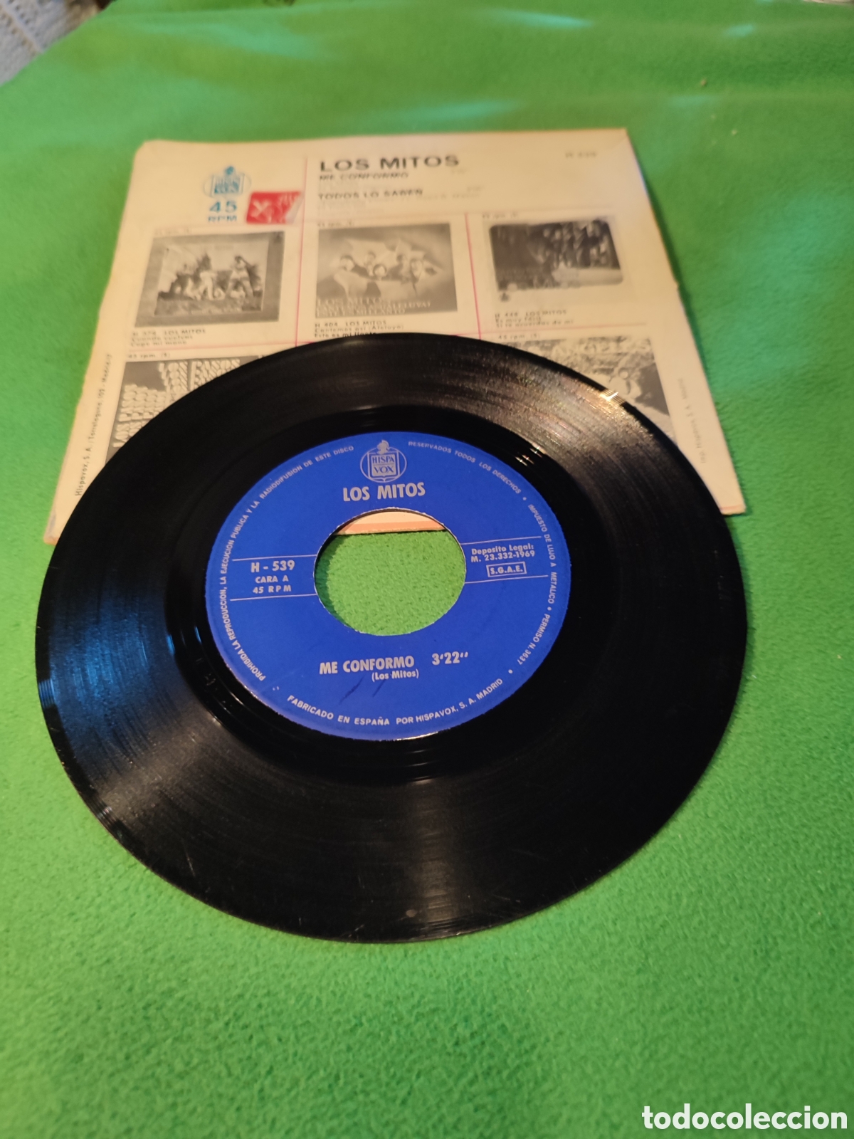 Discos de vinilo: Los Mitos - Me conformo - Foto 2
