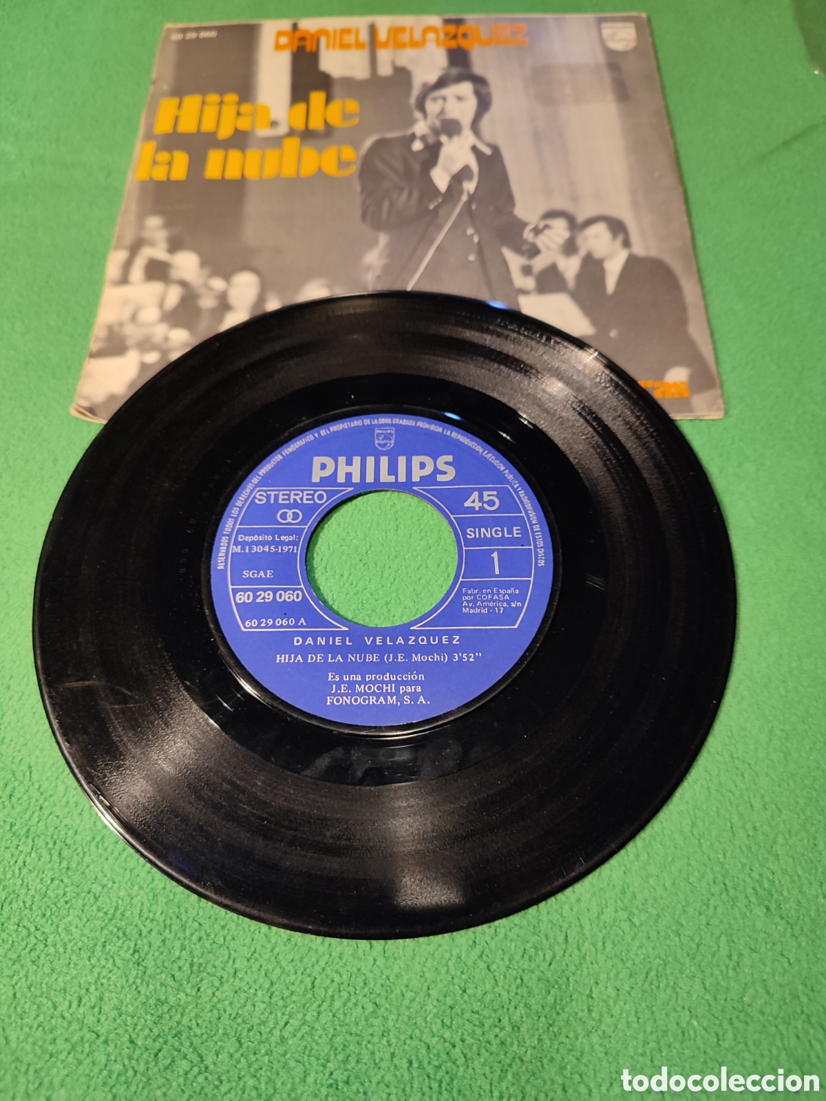 Discos de vinilo: Daniel Vel&aacute;zquez - Hija de la nube - Foto 2